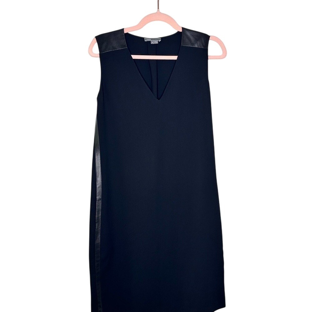 Vince‎ Sleeveless V-Neck Sheath Mini Dress